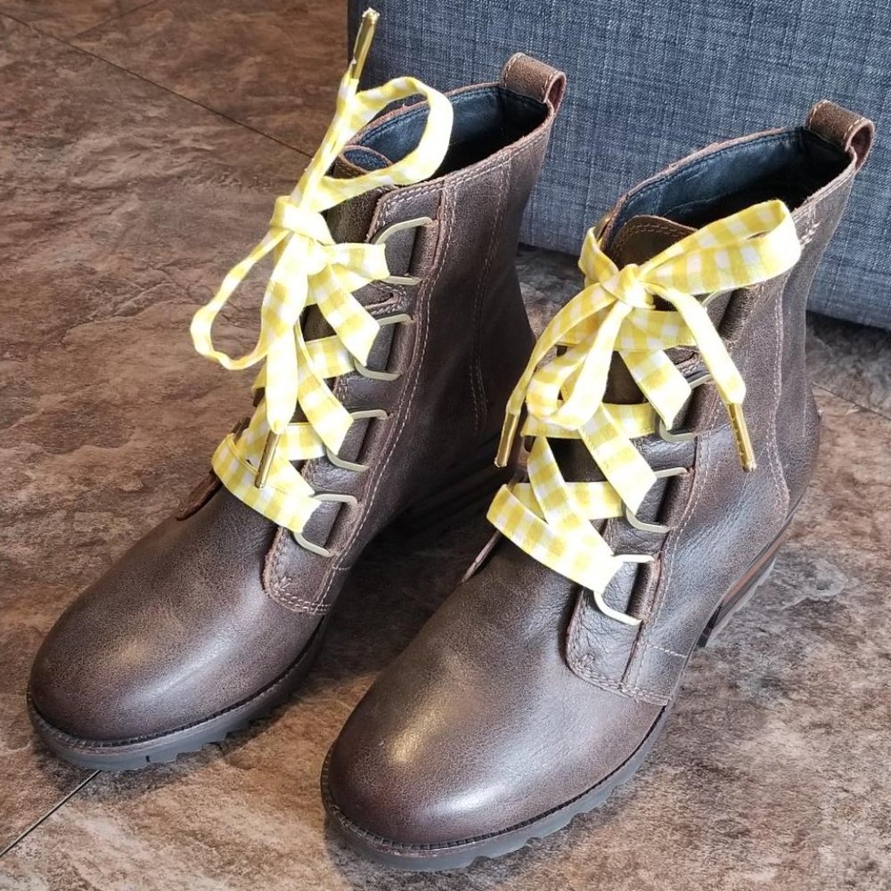 Sorel Women's Size 7 Leather Boots